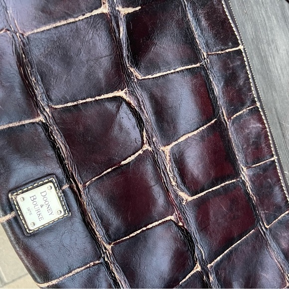 DOONEY & BOURKE Luna croc embossed leather hobo bag - Picture 7 of 10